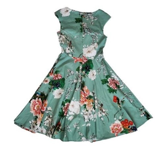 Feldie Floral Sweetheart Neck Cap Sleeve Floral Flare Dress Women's Small, NWT - Picture 10 of 12
